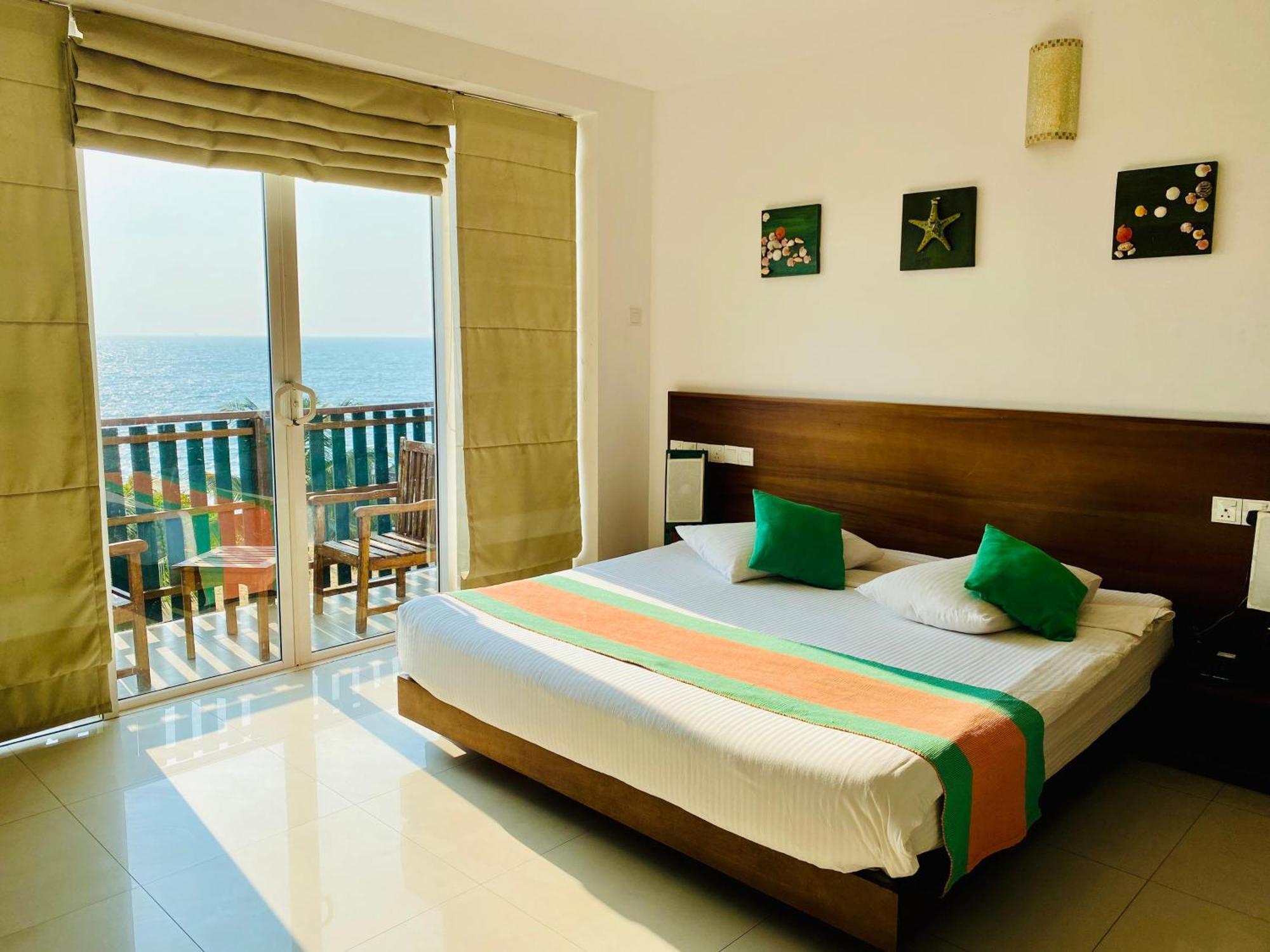 Saprin Beach Resort อุสเวตาเกอิยาวา ภายนอก รูปภาพ