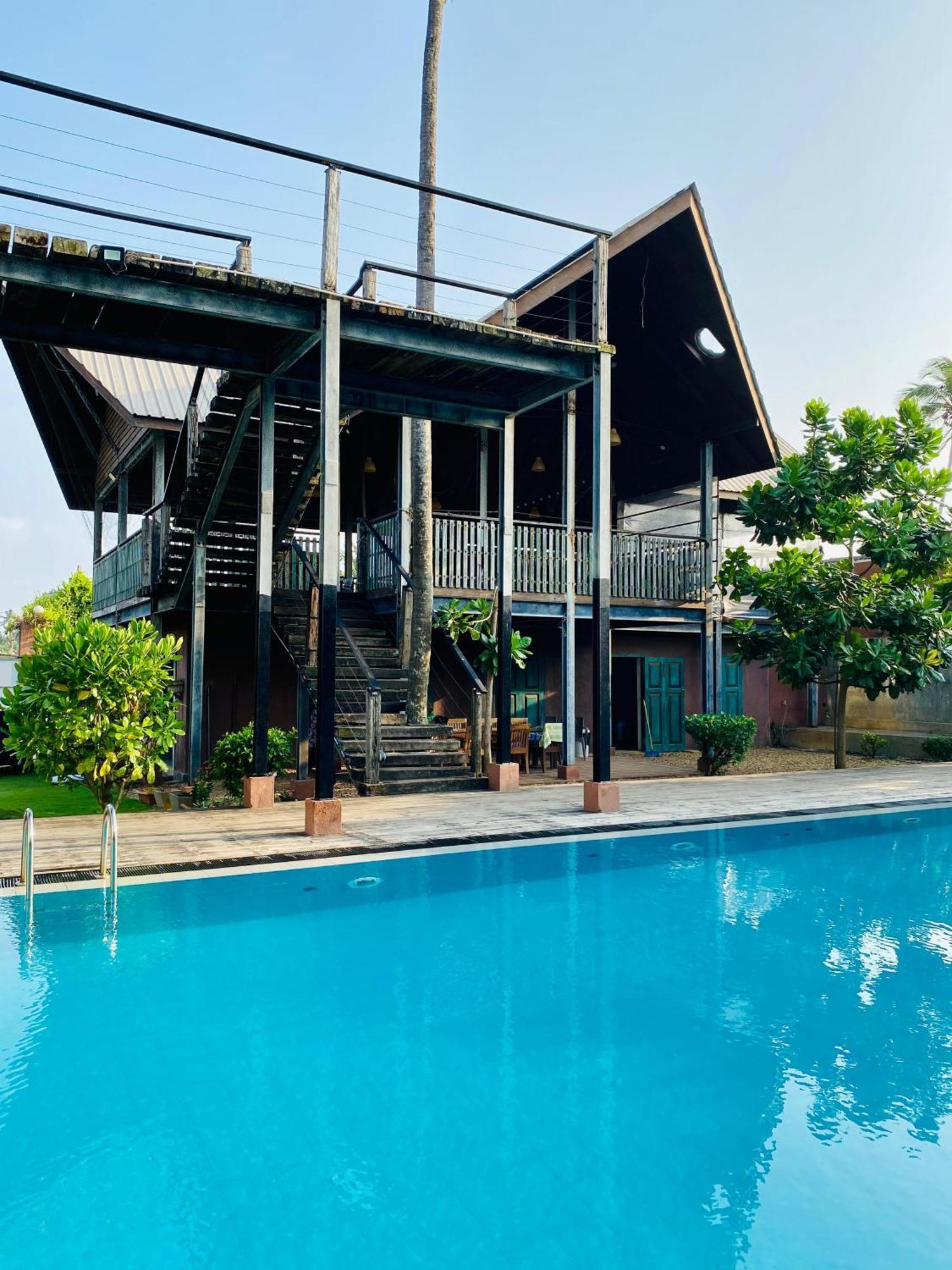 Saprin Beach Resort อุสเวตาเกอิยาวา ภายนอก รูปภาพ