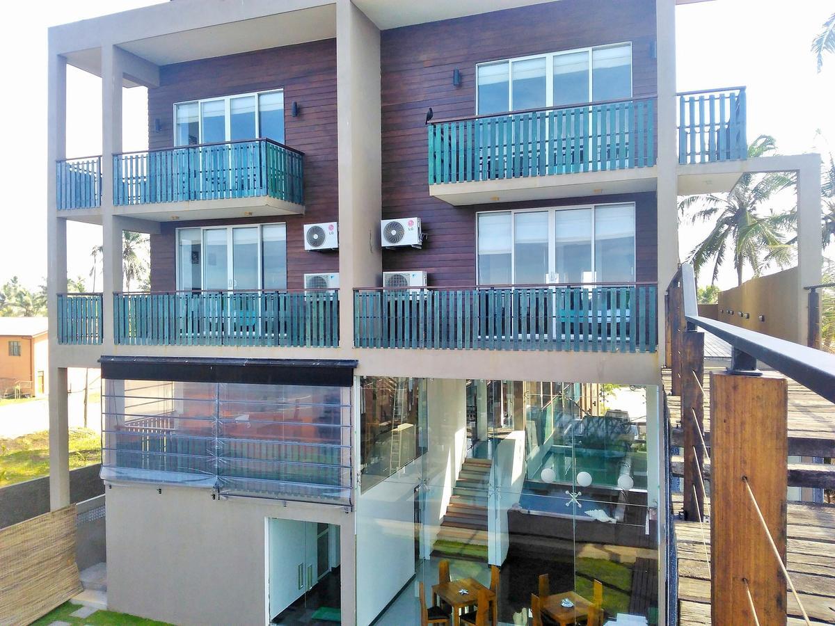Saprin Beach Resort อุสเวตาเกอิยาวา ภายนอก รูปภาพ
