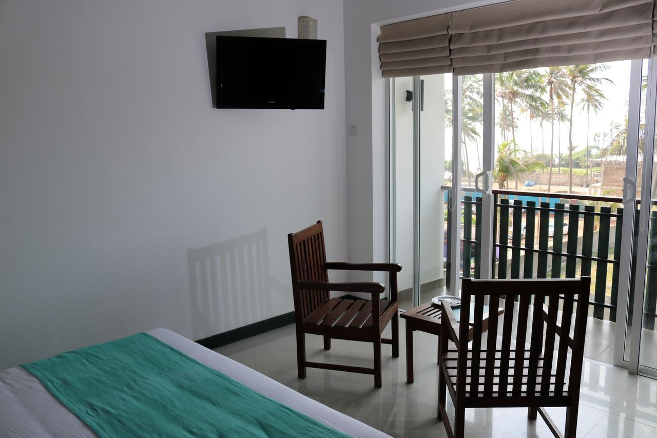 Saprin Beach Resort อุสเวตาเกอิยาวา ภายนอก รูปภาพ