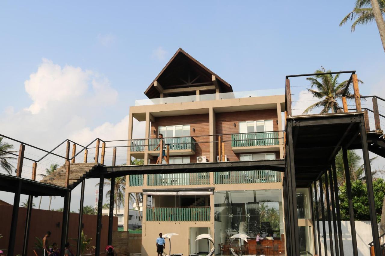 Saprin Beach Resort อุสเวตาเกอิยาวา ภายนอก รูปภาพ